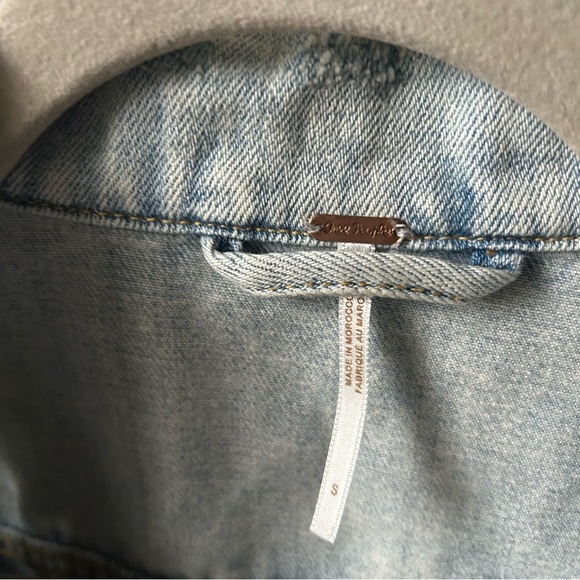 Free People Rumors Denim Jacket Distressed Ripped Light Wash S - Picture 6 of 15